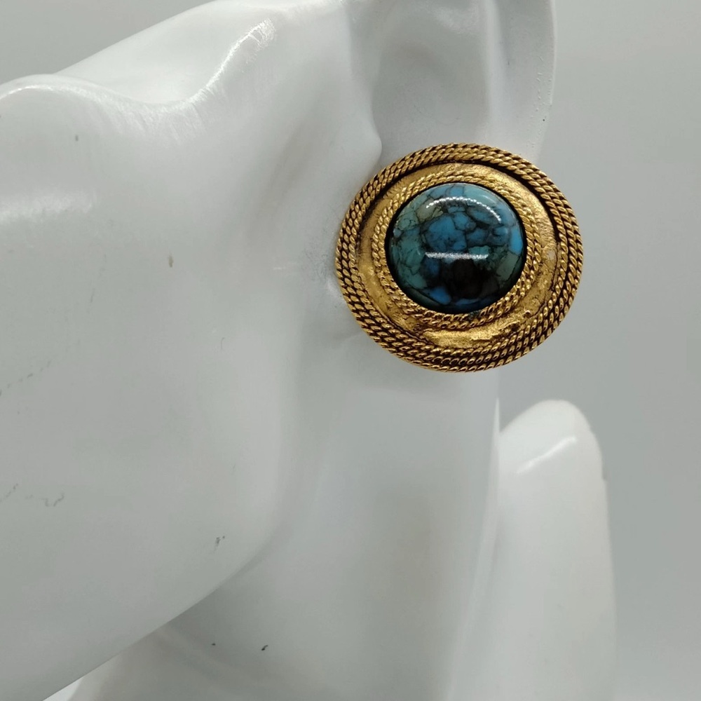 Chanel Blue Stone Clip On Earrings - Picture 9 of 10